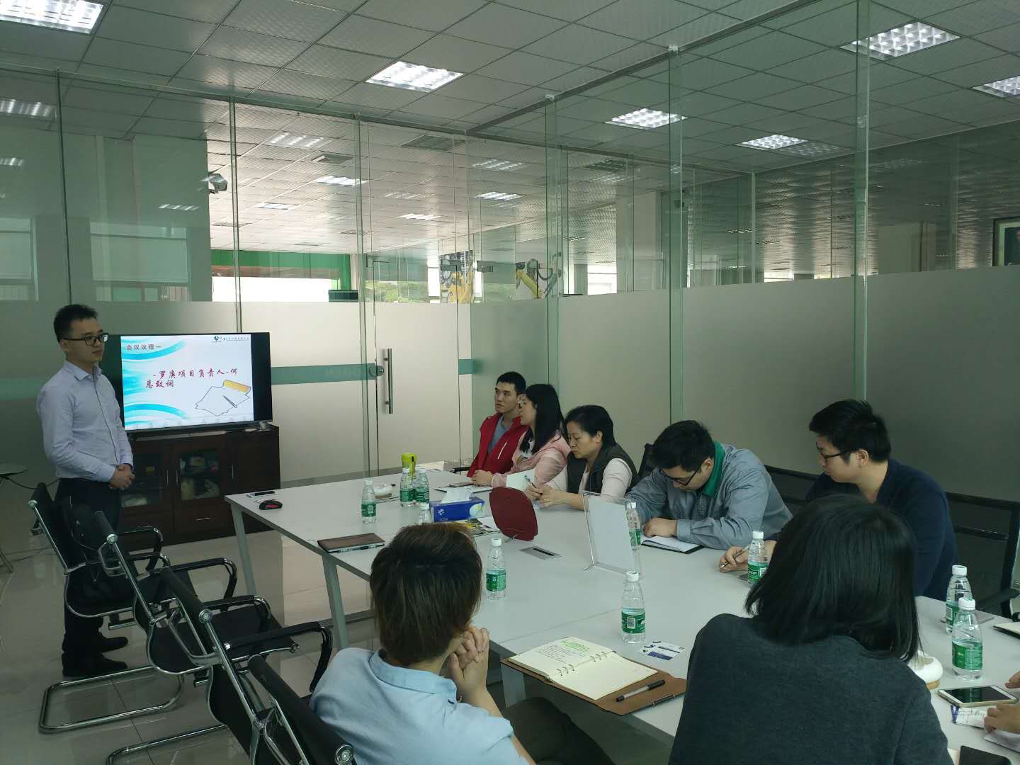 祝贺罗庚机器人签约乐动平台网站登录入口-乐动（中国）ERP
